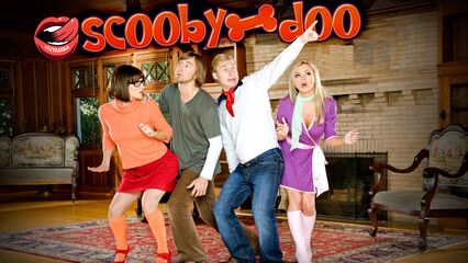 Скуби-Ду. Порно пародия | Scooby Doo: A XXX Parody (2011) онлайн